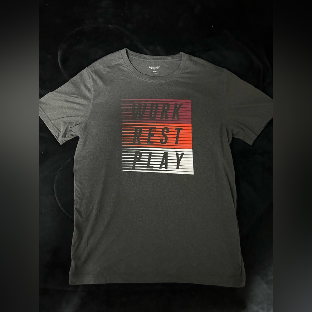 black medium mens t-shirt